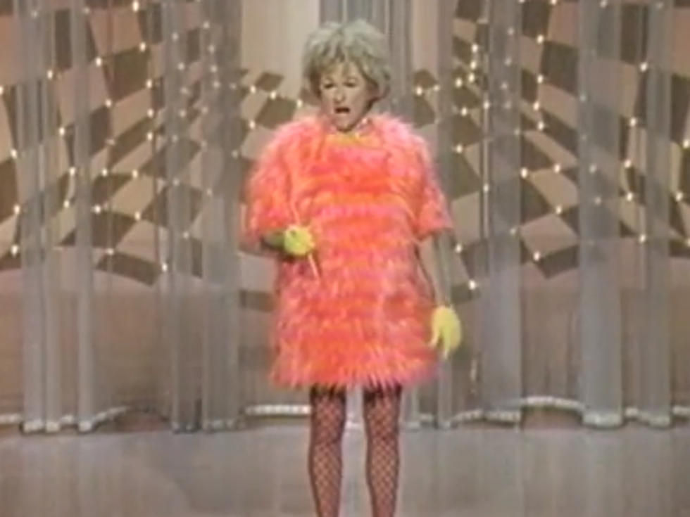 Why Did the Internet Think Phyllis Diller Died Today?