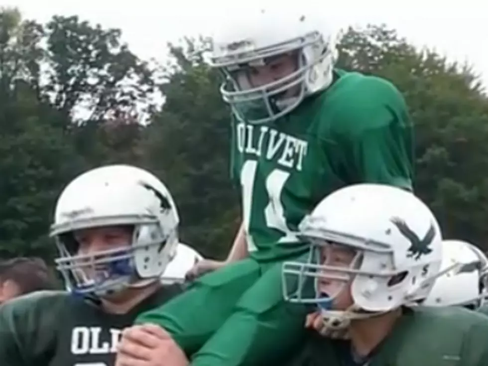 Middle School Football Team Went Behind Their Coaches’ Backs To Do Something Incredible (Video)