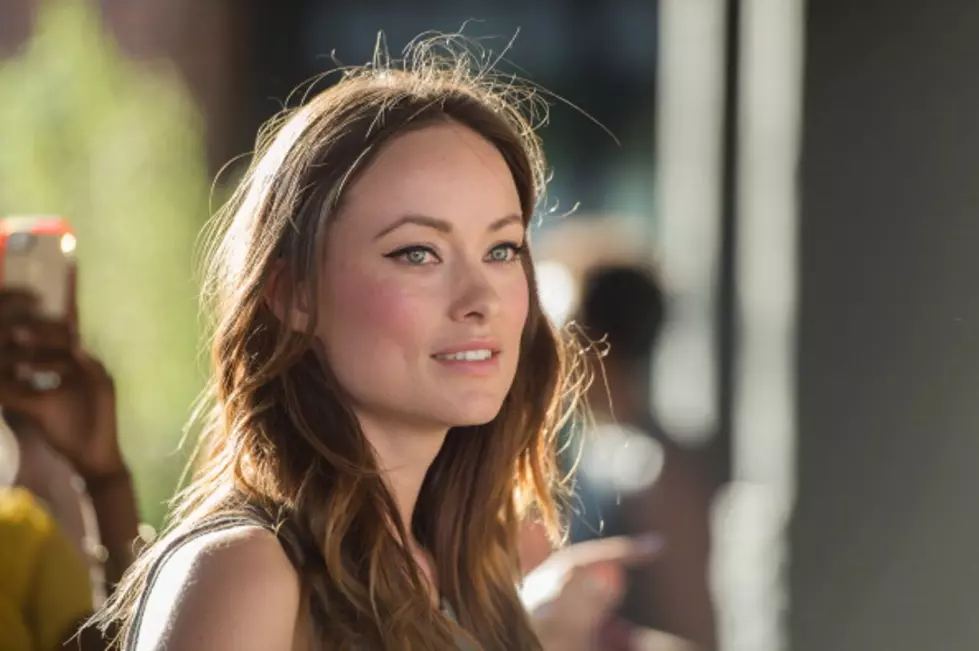 Olivia Wilde Breast Feeds In Public In Glamour Magazine Photos