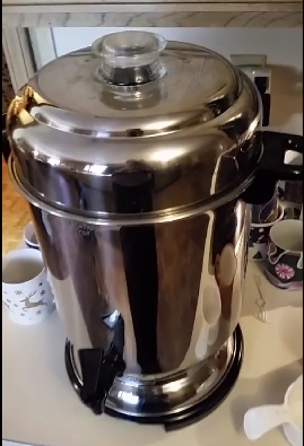 Industrial Coffee Pot Sounds Like Two Women In A Tennis Match [VIDEO]