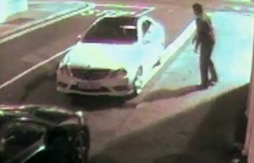 Guy Tries To Break Into Car With A Brick…TOTAL Backfire! [Video]