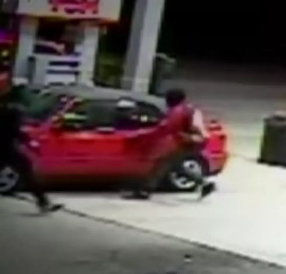 Mom Fights Off Carjackers When They Try To Steal Her Car With Kids Inside [VIDEO]