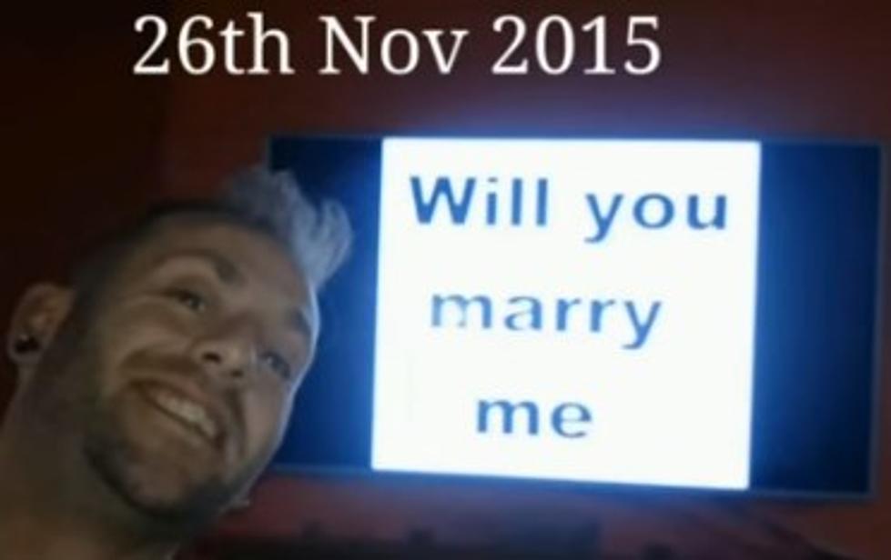 Guy Proposes To Girlfriend With 148 Secret Selfies [VIDEO]