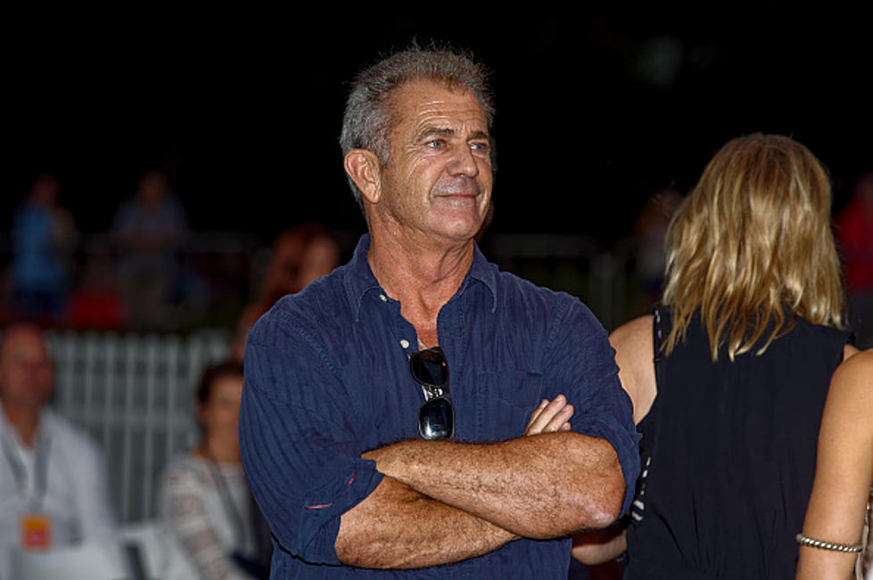 Mel Gibson Goes Back to Court, the New Bill Murray Meme and More! [VIDEO]