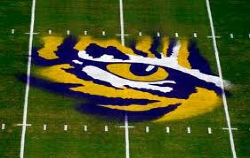LSU Players Hold Private Meeting