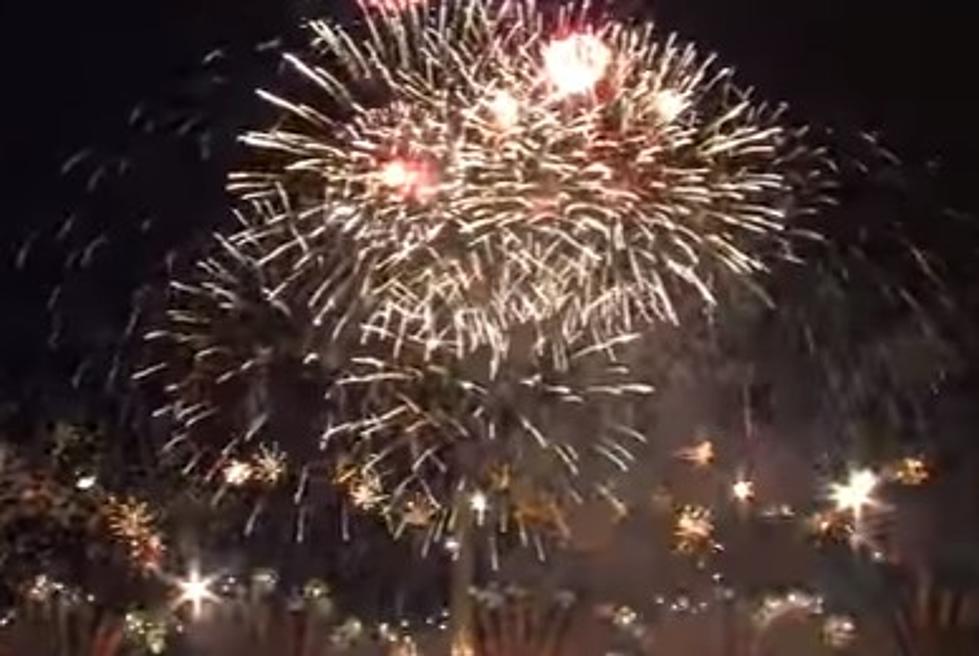 AMAZING Fireworks Show [VIDEO]