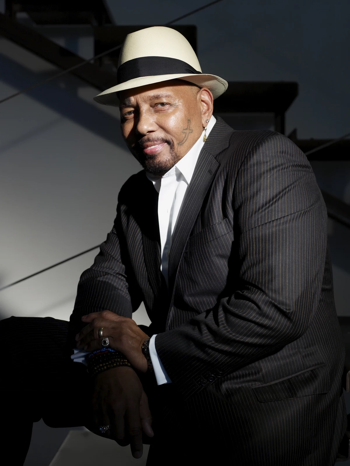 Aaron Neville Is Bringing His Christmas Concert To Bossier