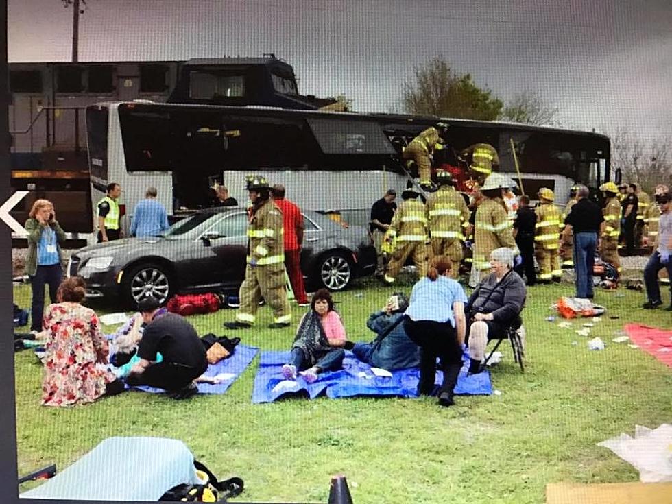 Train Hits Tour Bus in Mississippi Killing 4 People