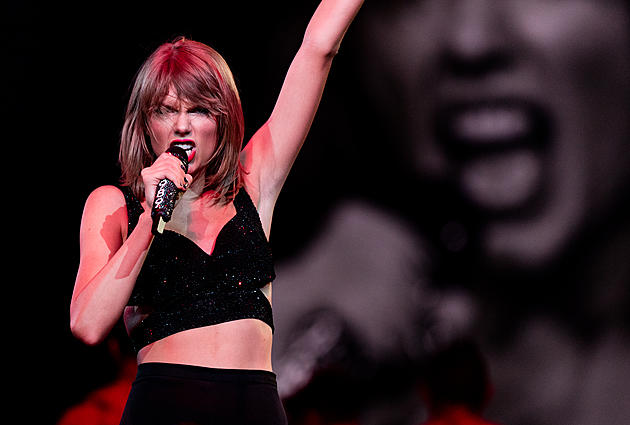Win Tickets to See Taylor Swift&#8217;s Reputation World Tour at AT&#038;T Stadium in Arlington