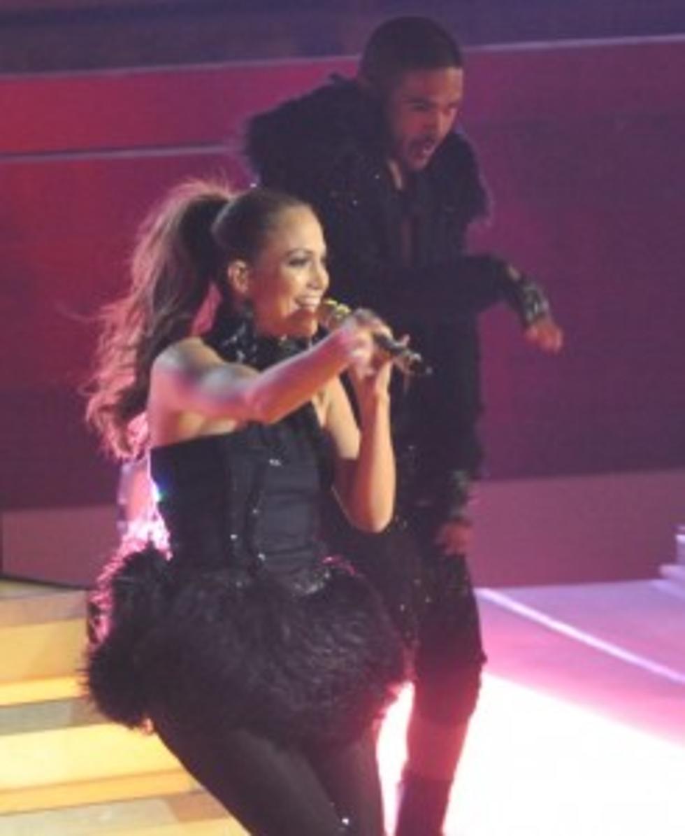 Jennifer Lopez Is Dating A Back Up Dancer