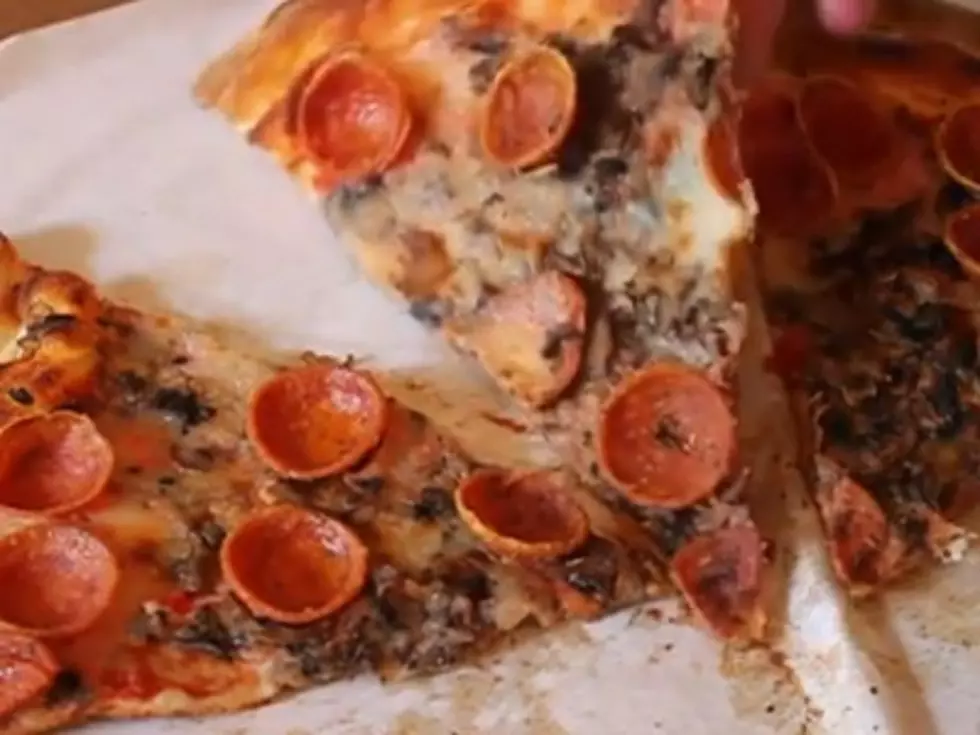 How To Reheat Old Pizza [Video]