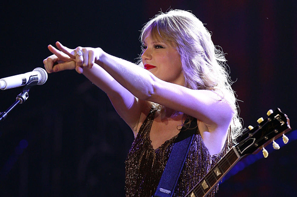 Taylor Swift Tops Billboard’s Money Makers 2012 List