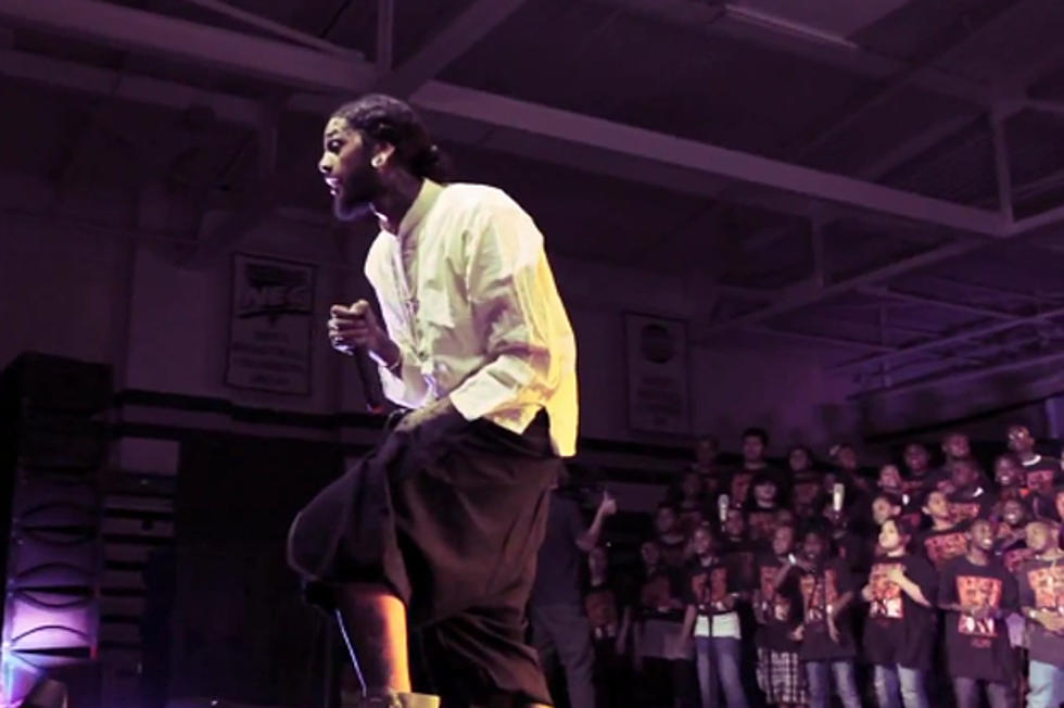 Gym Class Heroes Perform ‘The Fighter’ With PS-22 Chorus