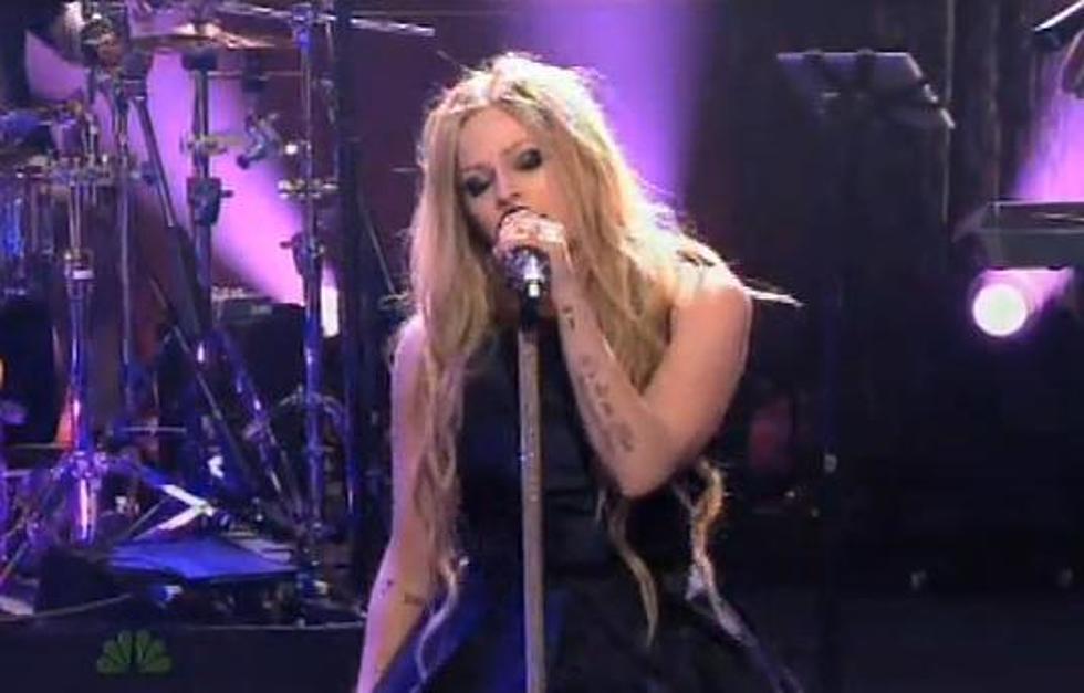 I Love Avril Lavigne! Check Her Out On The Tonight Show [VIDEO]