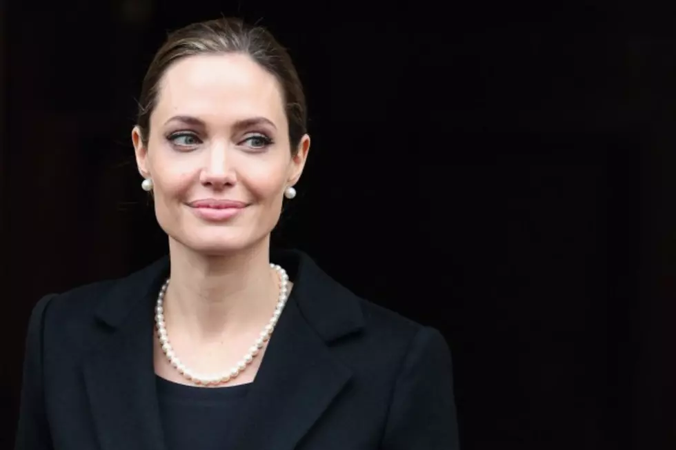 Angelina Jolie Reveals That She Got a Double Mastectomy