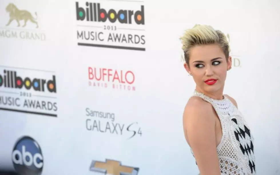 Miley Cyrus&#8217;s New Song &#8216;We Can&#8217;t Stop&#8217; [VIDEO]