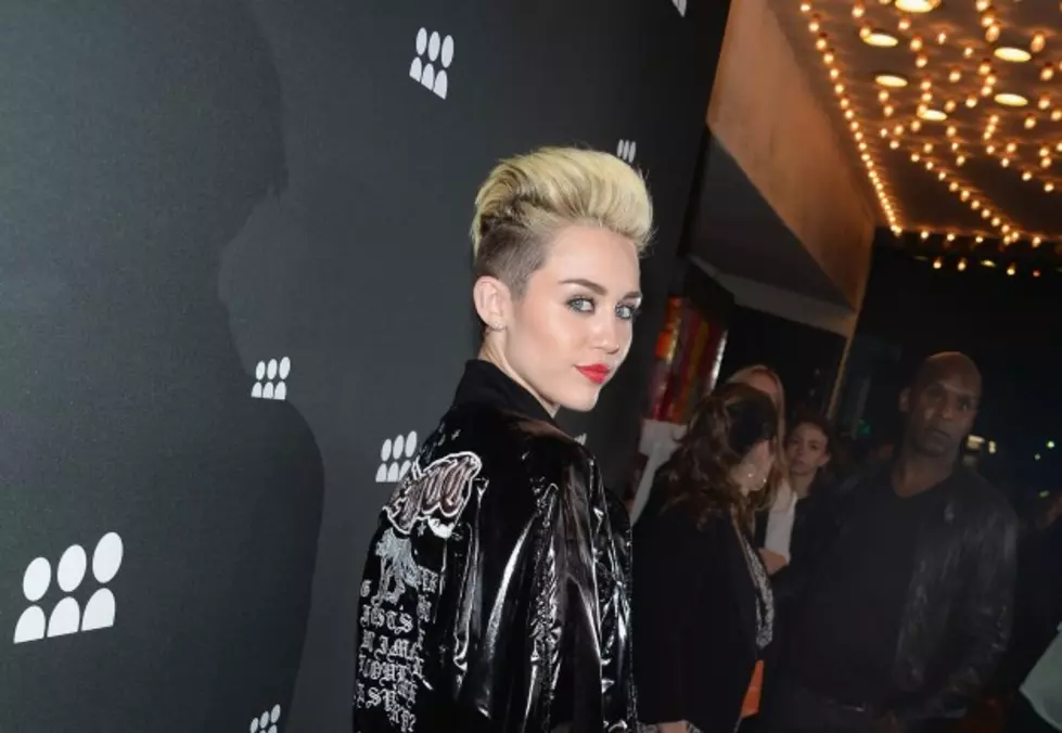 Miley Cyrus Admits She&#8217;s Singing About Drugs In &#8216;We Can&#8217;t Stop&#8217;