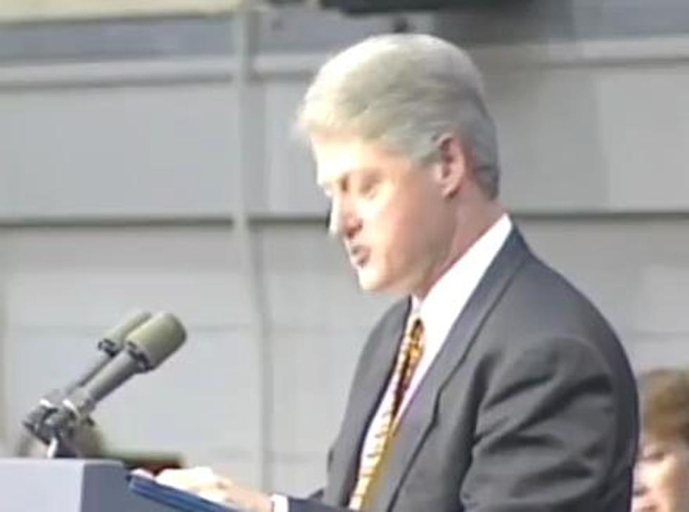 Bill Clinton Singing Blurred Lines by Robin Thicke [VIDEO]