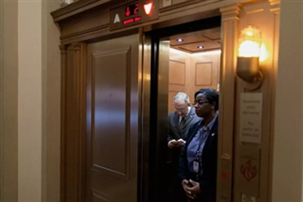 Hilarious Corpse In Elevator Prank [VIDEO]