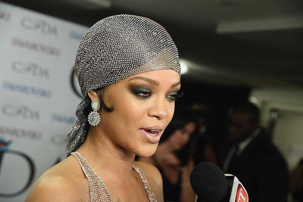 Rihanna’s Stalker Arrested In NYC