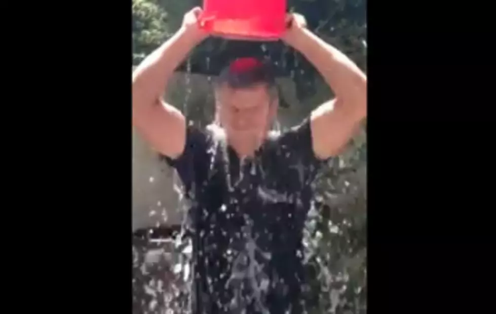 Matt Damon Accepts The Ice Bucket Challenge With Toilet Water