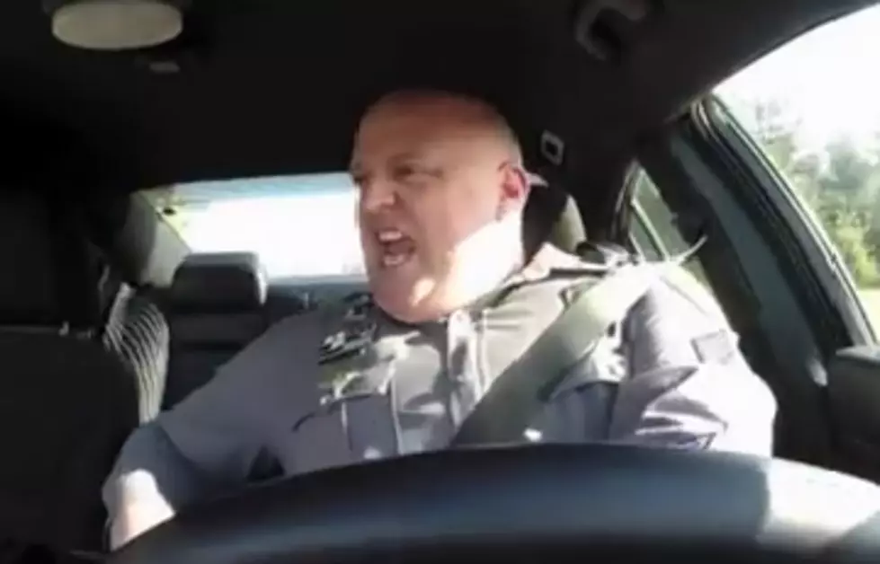 Police Officer Busted on Dash-Cam Singing &#8216;Shake it Off&#8217;