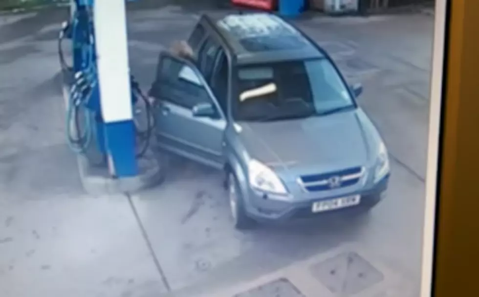 Woman Can&#8217;t Figure Out Which Side Her Gas-Cap is on