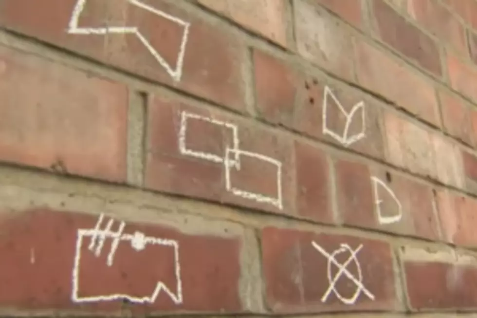 Thieves in Texas Have Picked Up a Secret Code to Mark Targets, Do you Have any of These Marks on Your Belongings?