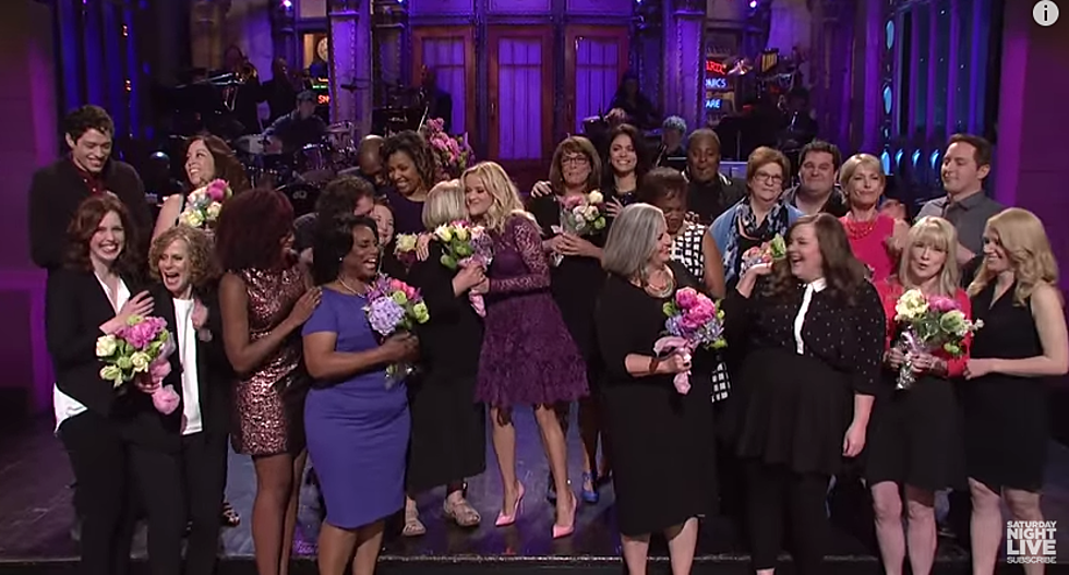 Reese Witherspoon And ‘SNL’ Cast Apologize To Their Moms (VIDEO)