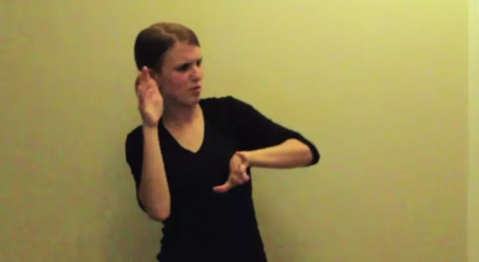Eminem&#8217;s &#8216;Lose Yourself&#8217; Performed Entirely In American Sign Language [VIDEO]