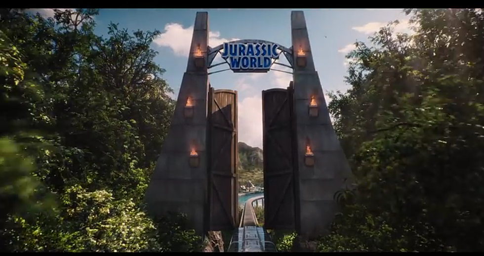 ‘Jurassic World’ Makes Record-Breaking Debut