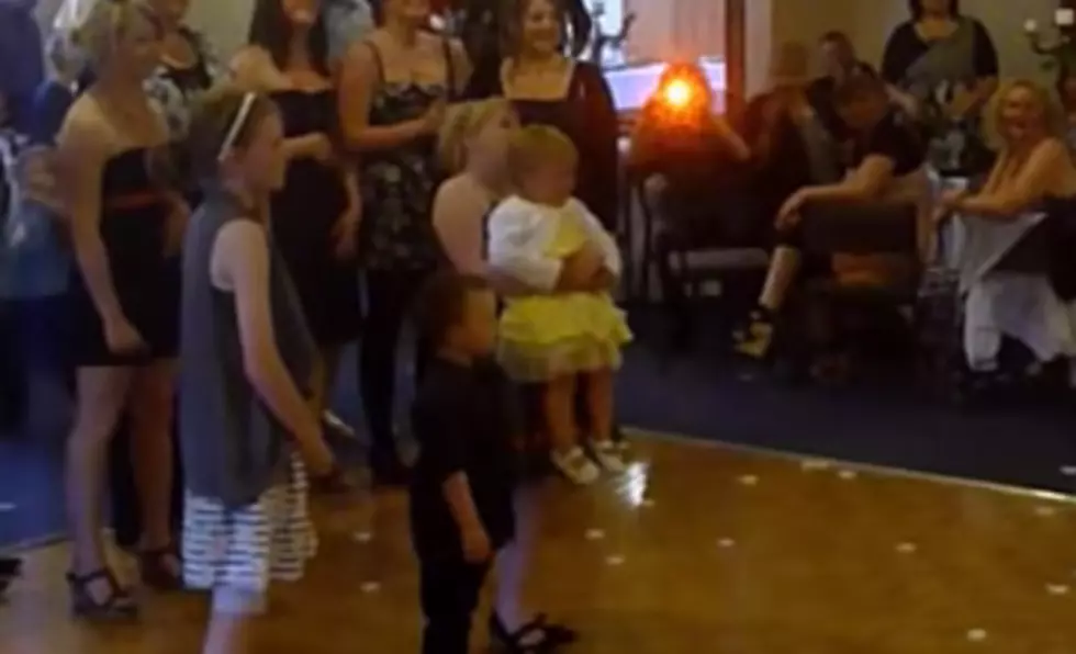 Some Girl Dropped a Baby to Catch a Bouquet at a Wedding [VIDEO]