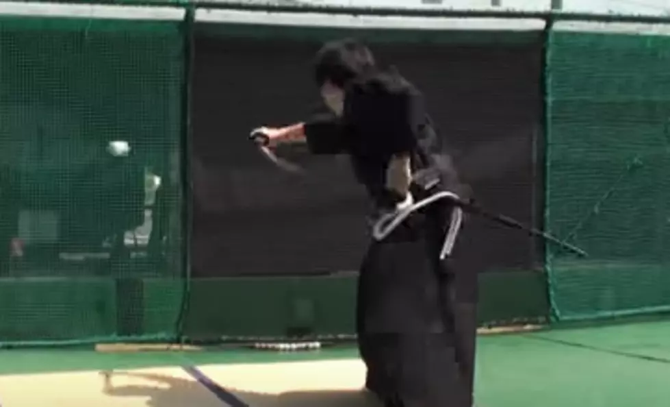 Samurai Cuts 100 MPH Baseball In Half With a Sword [VIDEO]