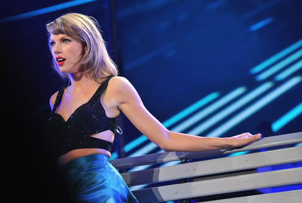 Taylor Swift Sued Over 'Shake It Off'