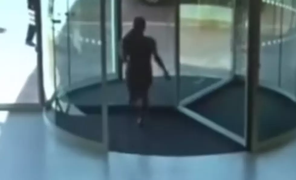 Shoplifter Slams Into Glass Door Trying to Escape [VIDEO]