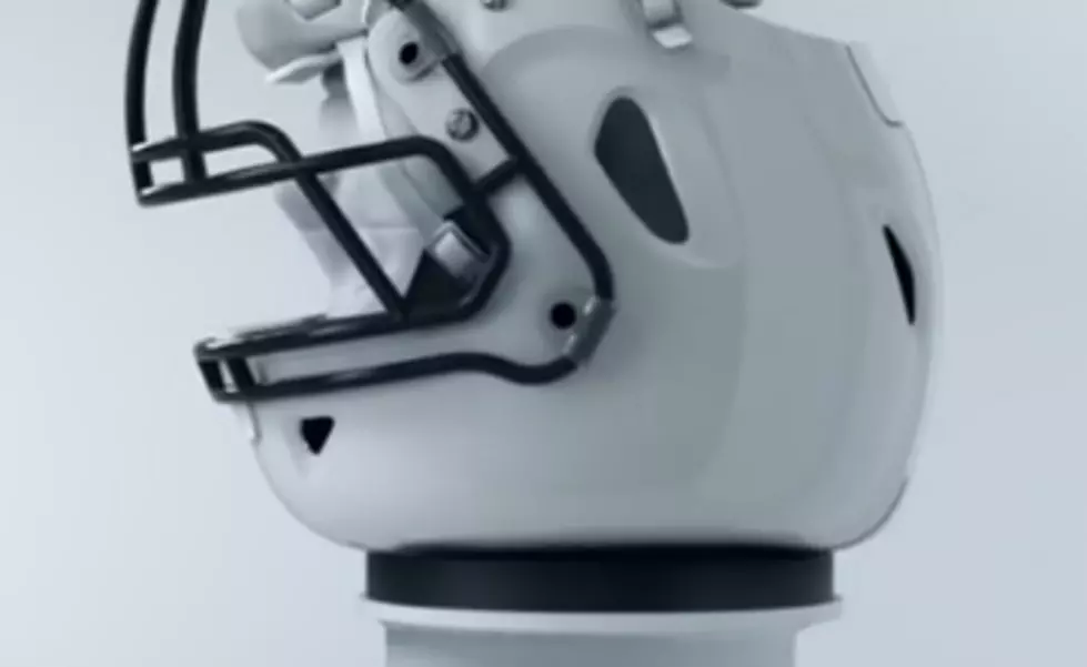 Flexible Football Helmet Looks to Put an End to Concussions [VIDEO]