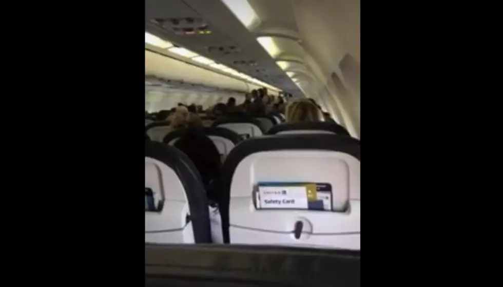 Pilot Tells Passengers They Aren&#8217;t Allowed To Talk Politics On The Plane [