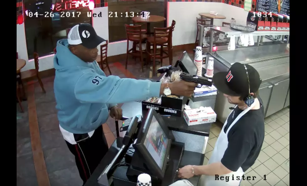 Jimmy Johns Employee Displays Nerves Of Steel, Despite Gun Pointed at his Head [VIDEO]