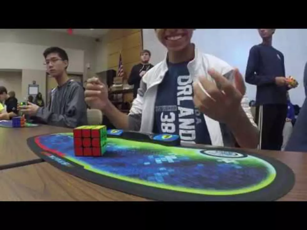 A 15-Year-Old Set The Rubik&#8217;s Cubs Speed Rating [VIDEO]