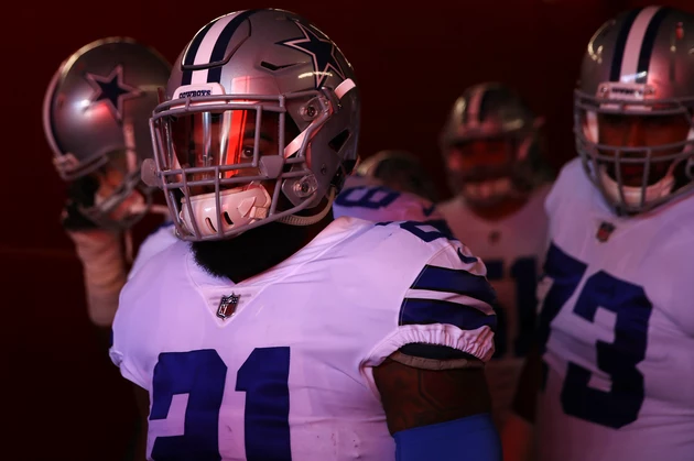 Cowboys Ezekiel Elliott to Remain in Uniform At Least Through Redskins Matchup