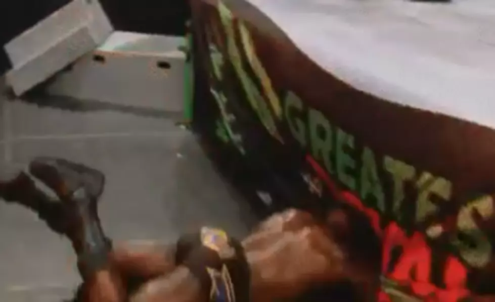 WWE Wrestler Hilariously Falls Under the Ring While Entering the “Greatest Royal Rumble” [VIDEO]