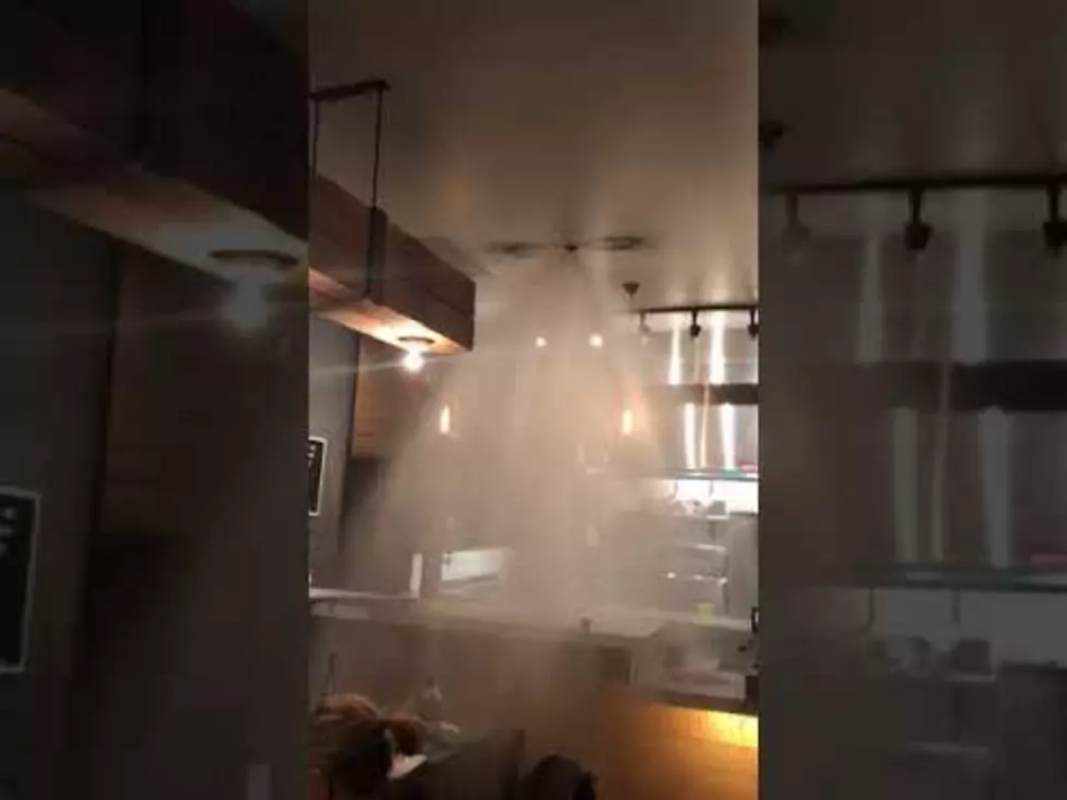 Restaurants Flaming Dish Sets Off Ceiling Sprinklers [VIDEO]