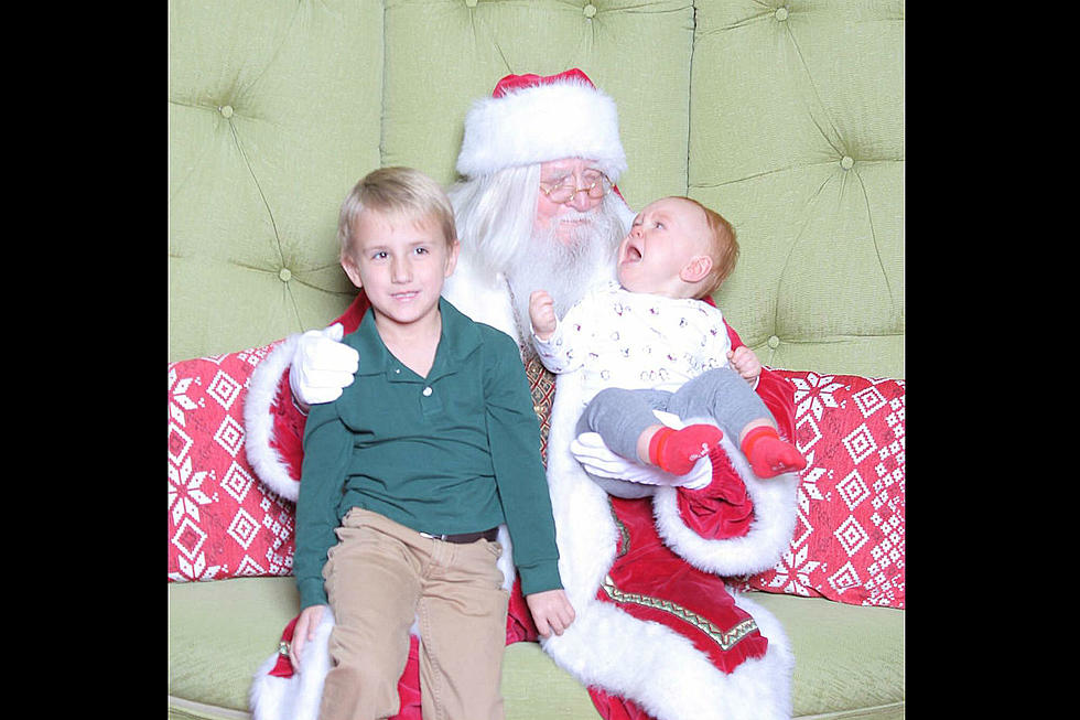 Show Us Your Santa Picture Fails
