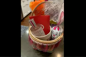 Chica&#8217;s Adult Easter Basket