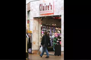 Claire&#8217;s Employee Refuses to Pierce Panicked Child&#8217;s Ear