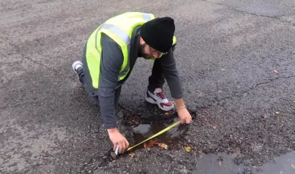 I Joined the Lovely Schmucks to find Worst Pothole in Shreveport [VIDEO]