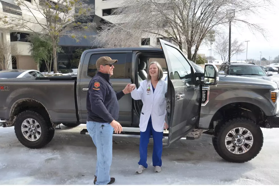 Shreveport-Bossier Shows Up to Transport Healthcare Workers