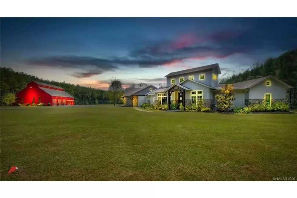 Check Out This Stunning Stonewall Country Estate