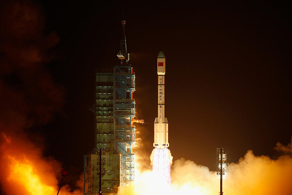 Gigantic Chinese Rocket Will Crash into The Earth This Week