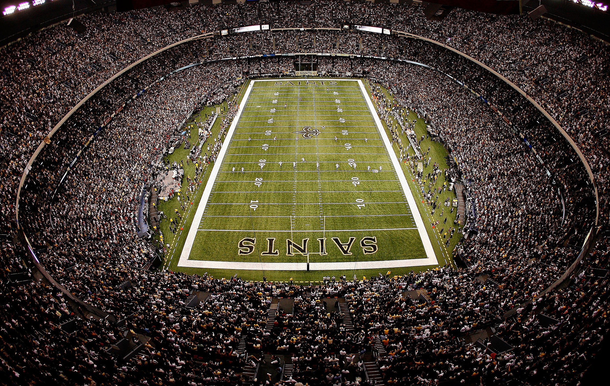 Superdome roof catches fire in New Orleans ahead of Saints return; 1  injured 